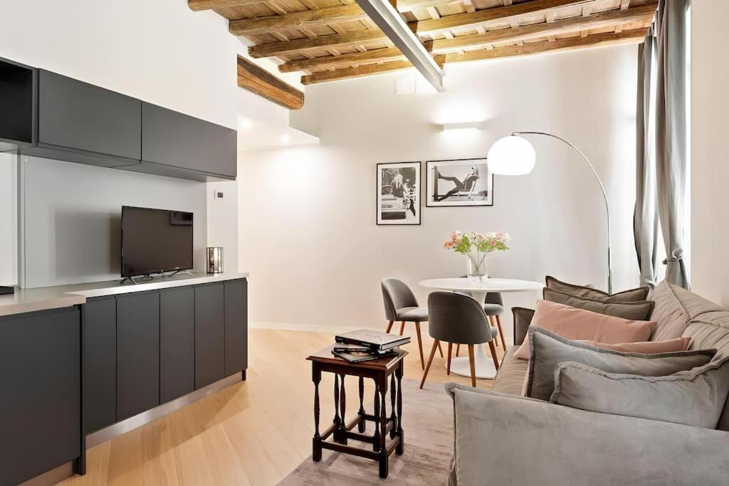 Hostme Piazza Navona Apartament Rome Exterior photo